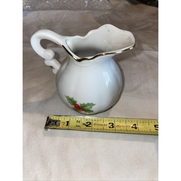 Vintage Small Holly Ceramic Pitcher Made In Japan CUTE!! - Picture 5 of 7